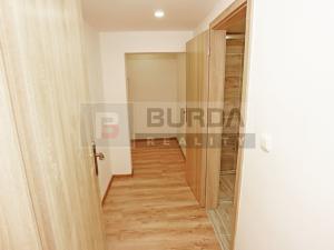 Prodej bytu 2+kk, Neratovice, 34 m2