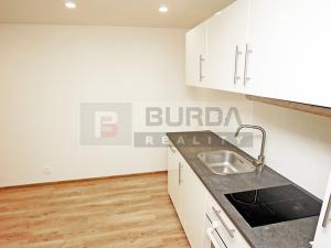 Prodej bytu 2+kk, Neratovice, 34 m2