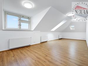 Pronájem bytu 3+kk, Praha - Malá Strana, Újezd, 74 m2