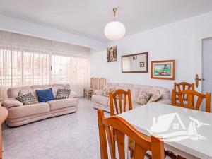 Prodej bytu 4+1, Torrevieja, Španělsko, 65 m2