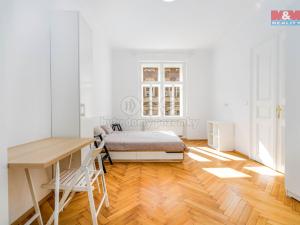 Prodej bytu 3+kk, Praha - Smíchov, U Santošky, 83 m2