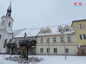 Prodej bytu 2+kk, Třebechovice pod Orebem, Masarykovo náměstí, 57 m2