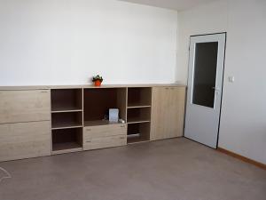 Pronájem bytu 1+kk, Praha - Krč, Bartákova, 33 m2