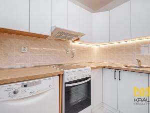 Pronájem bytu 2+kk, Praha - Horní Měcholupy, Milánská, 55 m2