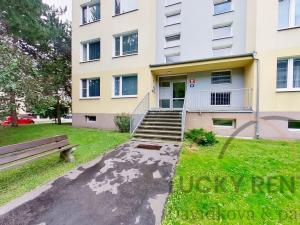 Pronájem bytu 3+1, Praha - Ruzyně, Smolíkova, 82 m2