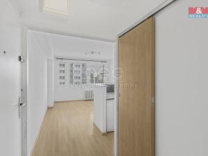 Prodej bytu 1+kk, Praha - Vokovice, Evropská, 25 m2