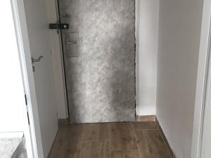 Pronájem bytu 2+kk, Mníšek pod Brdy, Nádražní, 38 m2