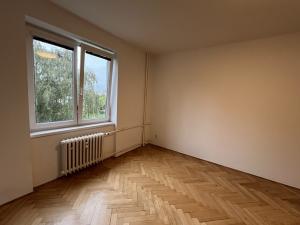 Pronájem bytu 2+kk, Praha - Záběhlice, Roztylské náměstí, 46 m2