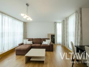 Prodej bytu 2+kk, Praha, Pod Formankou, 66 m2