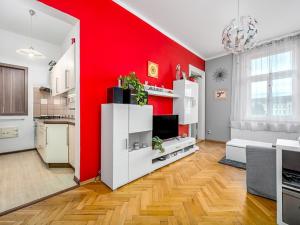 Pronájem bytu 2+kk, Praha - Nové Město, Ke Karlovu, 40 m2