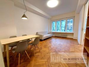 Pronájem bytu 2+kk, Praha - Karlín, 55 m2