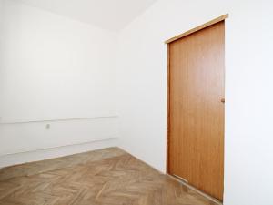 Pronájem bytu 3+1, Praha - Vršovice, Ukrajinská, 55 m2