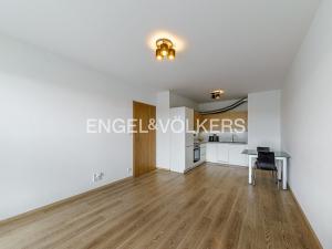 Prodej bytu 2+kk, Praha - Hloubětín, Poděbradská, 51 m2