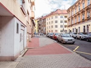 Pronájem bytu 1+kk, Praha - Podolí, Sinkulova, 34 m2