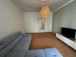 Pronájem bytu 3+1, Praha - Dejvice, Na hutích, 102 m2