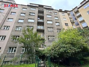 Prodej bytu 2+kk, Praha - Bubeneč, Zelená, 44 m2