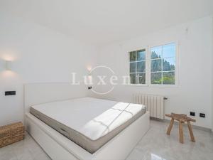 Prodej vily, Santa Ponça (Santa Ponsa), Španělsko, 900 m2