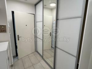 Prodej bytu 3+kk, Praha - Vysočany, Strnadových, 87 m2