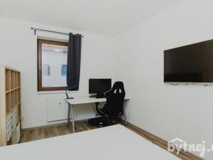 Pronájem bytu 3+kk, Holubice, 72 m2