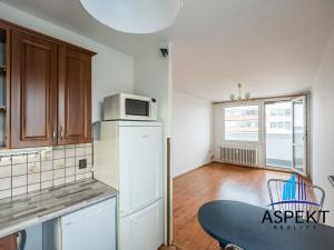 Pronájem bytu 2+kk, Praha - Žižkov, Hartigova, 43 m2