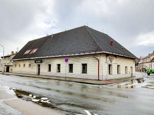 Pronájem atypického bytu, Jindřichův Hradec, Vídeňská