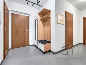 Prodej bytu 3+kk, Praha - Uhříněves, Václava Trojana, 80 m2