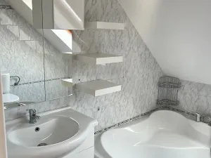 Pronájem bytu 4+kk, Praha - Koloděje, K Sibřině, 81 m2