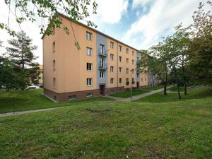 Pronájem bytu 2+1, Praha - Hloubětín, Mochovská, 54 m2