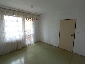 Prodej bytu 3+1, Studená, Komenského, 82 m2