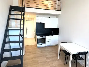 Pronájem bytu 1+kk, Praha - Hloubětín, Poděbradská, 28 m2