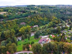 Prodej pozemku pro bydlení, Lštění, Míru, 1933 m2