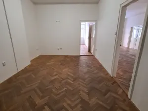 Pronájem bytu 4+1, Praha - Staré Město, Celetná, 90 m2