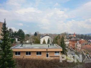 Prodej kanceláře, Praha - Petrovice, Edisonova, 451 m2