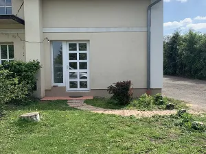 Prodej bytu 2+kk, Holubice, Za Dvorem, 50 m2