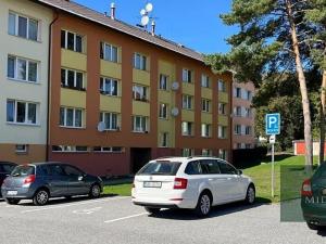 Prodej bytu 2+1, Horní Planá, Sídliště Míru, 57 m2