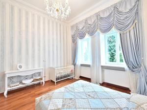 Prodej bytu 3+kk, Karlovy Vary, Sadová, 105 m2