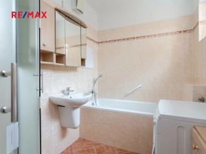 Pronájem bytu 3+kk, Praha - Horní Měcholupy, Hornoměcholupská, 70 m2