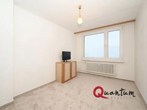 Pronájem bytu 3+1, Praha - Kamýk, Cuřínova, 70 m2