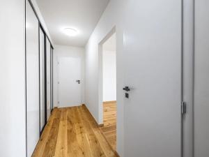 Prodej bytu 3+kk, Praha - Záběhlice, Zvonková, 64 m2