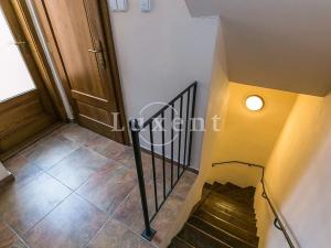 Pronájem bytu 1+kk, Praha - Malá Strana, Mostecká, 35 m2