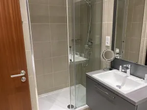 Pronájem bytu 1+kk, Praha - Nové Město, Na slupi, 52 m2