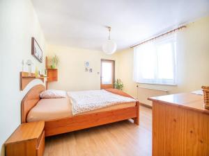 Prodej rodinného domu, Dobšín, 308 m2