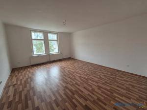 Pronájem bytu 2+1, Náchod, Husovo náměstí, 78 m2