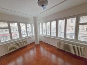 Pronájem bytu 4+kk, Praha - Nové Město, Ječná, 106 m2