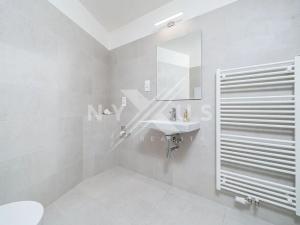 Pronájem bytu 1+kk, Praha - Štěrboholy, Pod areálem, 33 m2