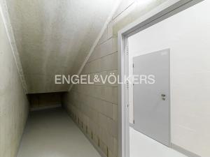 Pronájem bytu 2+kk, Praha - Smíchov, Albrightové, 66 m2