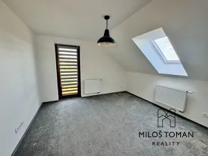 Prodej rodinného domu, Mochtín, 330 m2