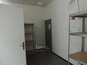 Pronájem obchodního prostoru, Hradec Králové, Dukelská třída, 94 m2