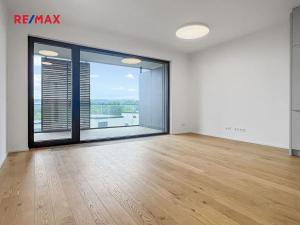 Pronájem bytu 2+kk, Praha - Smíchov, Podbělohorská, 62 m2