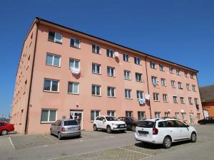 Pronájem bytu 2+kk, Šestajovice, Komenského, 41 m2